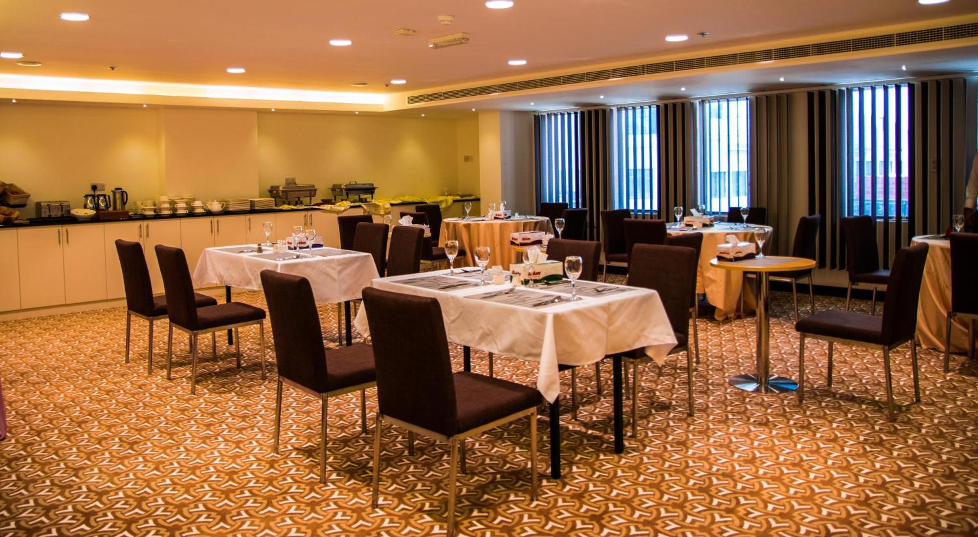 City Park Hotel Apartments Masqat Buitenkant foto